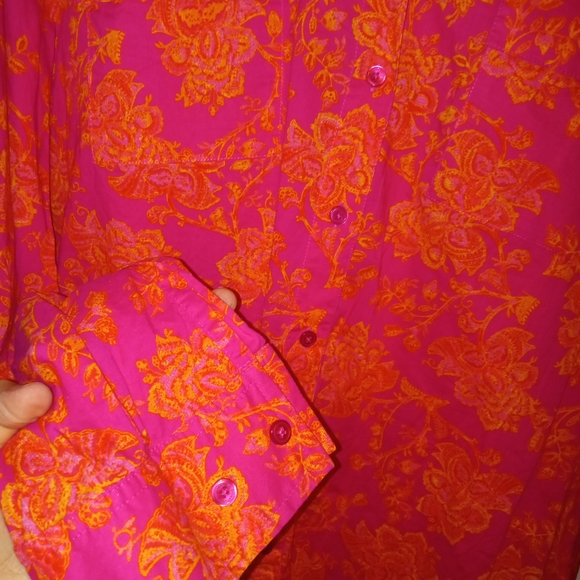 3/$10 Jones New York Signature Collared Blouse Pink/ Orange Floral  Size Large - Picture 4 of 7